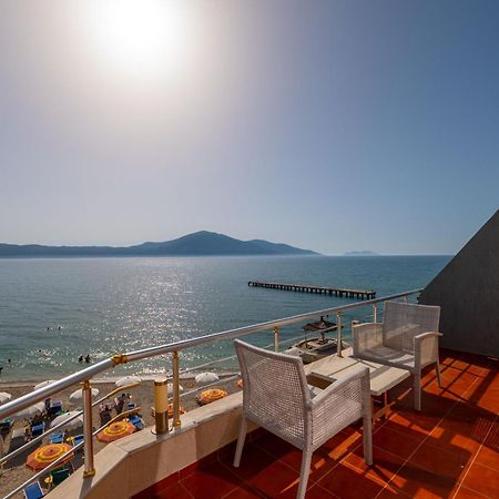 Grand Hotel Aita Radhimë Exteriér fotografie