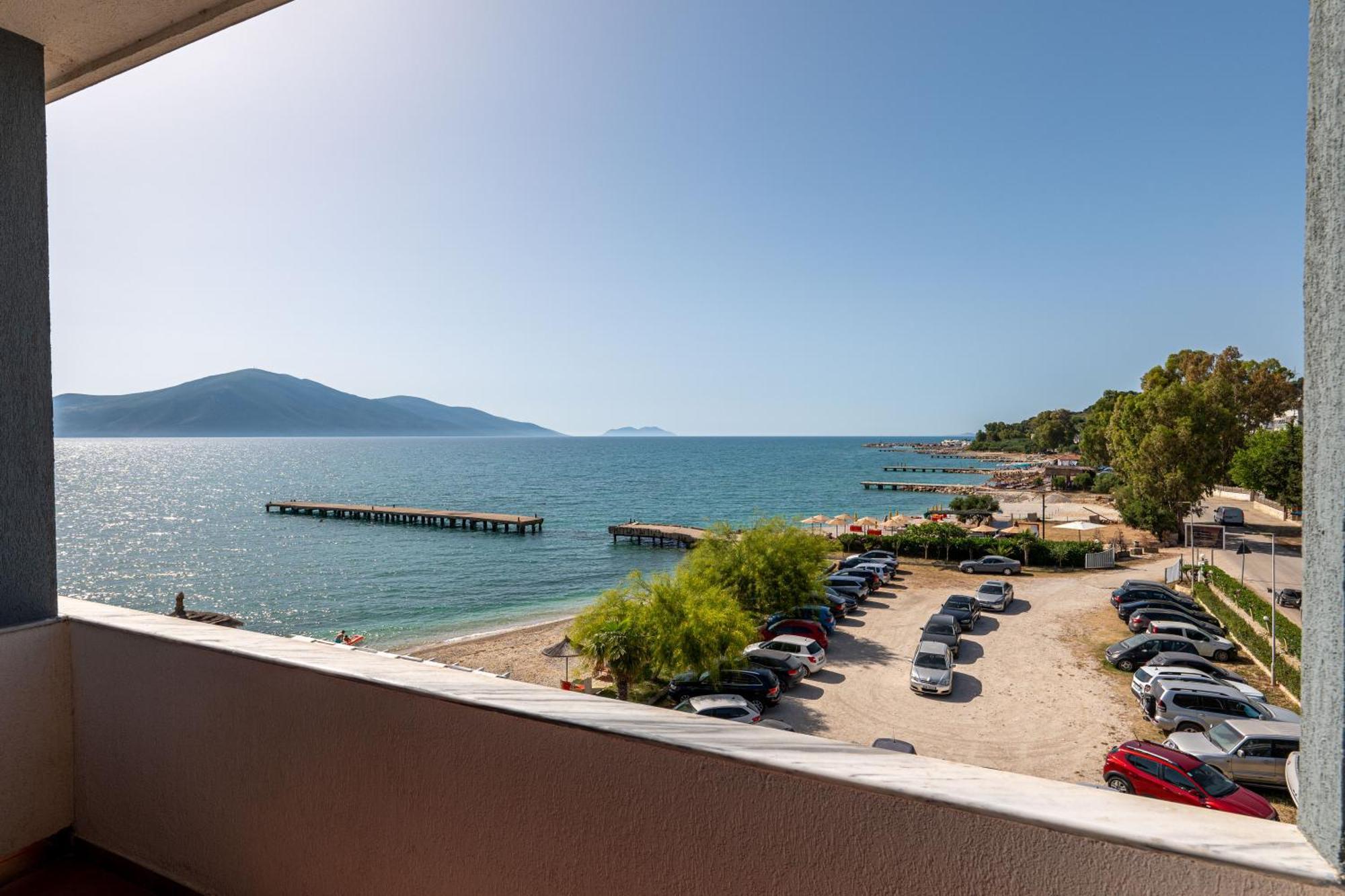 Grand Hotel Aita Radhimë Exteriér fotografie