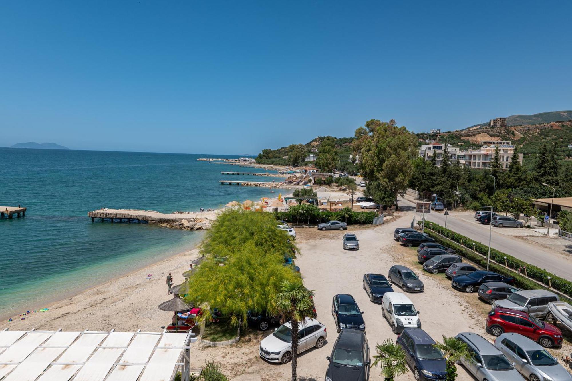 Grand Hotel Aita Radhimë Exteriér fotografie